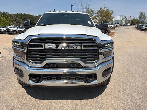 New 2026 RAM 4500 Tradesman w/ Chrome Appearance Group image 3