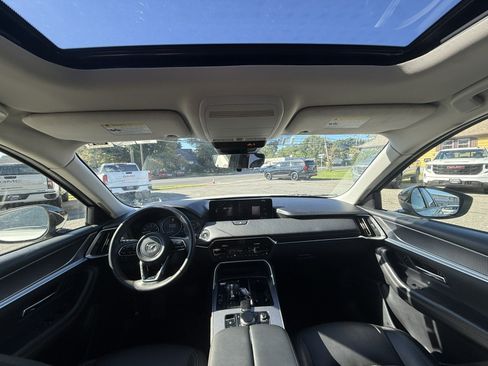 Used 2025 MAZDA CX-70 3.3 Turbo w/ Preferred Package AWD/4WD image 23
