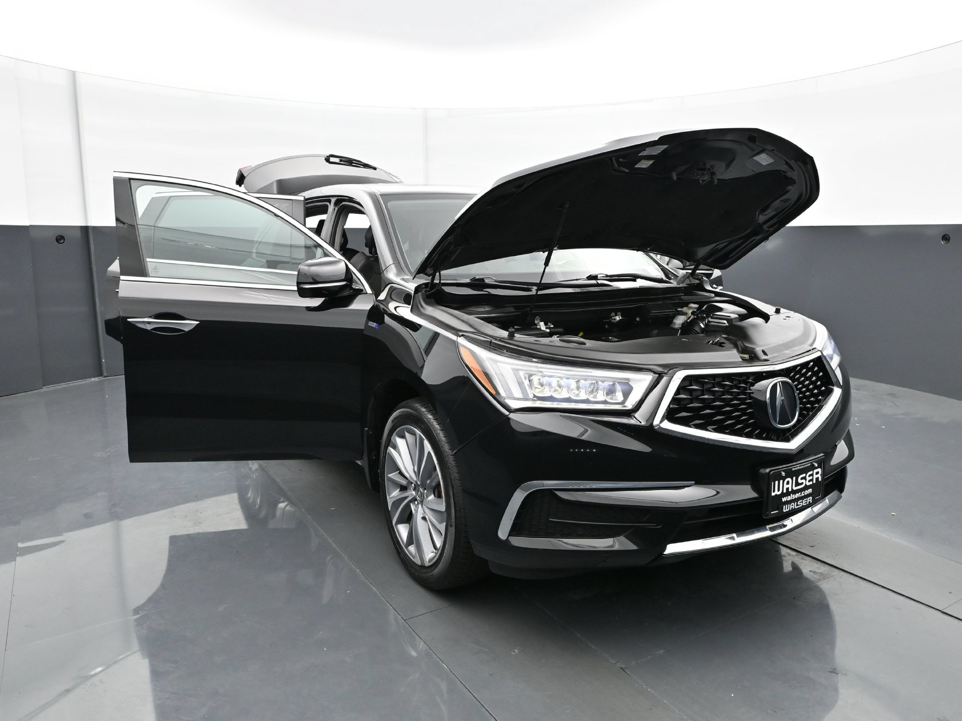 Used 2018 Acura MDX w/ Technology Package AWD/4WD image 45
