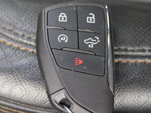 Used 2024 GMC Sierra 1500 AT4 image 78