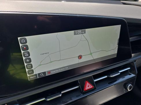 Used 2023 Kia Niro Wind FWD image 14