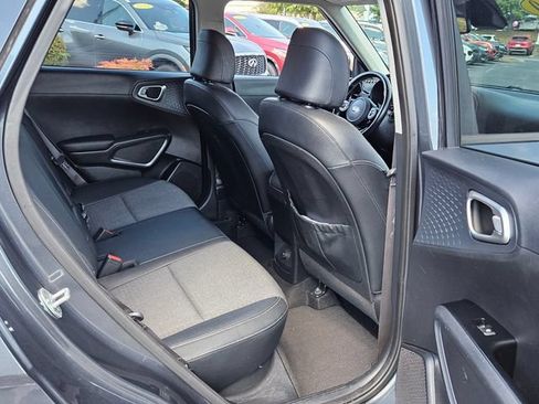 Used 2020 Kia Soul EX FWD image 18