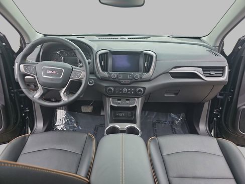 Certified 2024 GMC Terrain AT4 AWD/4WD image 11