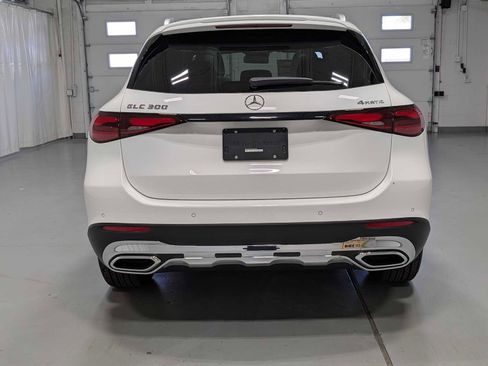 Used 2026 Mercedes-Benz GLC 300 4MATIC image 9