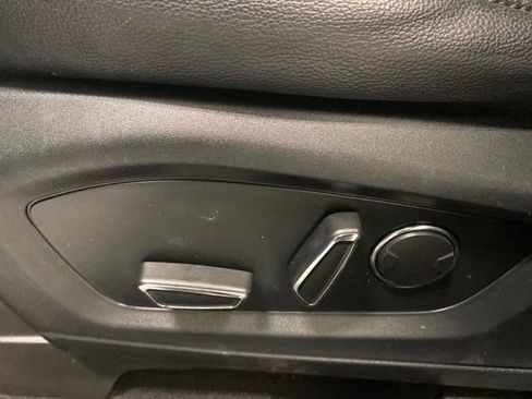 Used 2020 Ford Explorer Limited w/ Class III Trailer Tow Package image 16