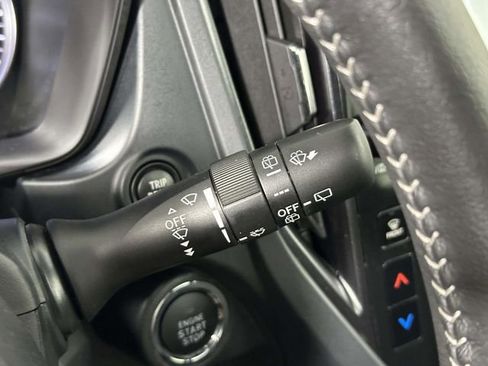 Used 2025 Subaru Forester Premium image 24