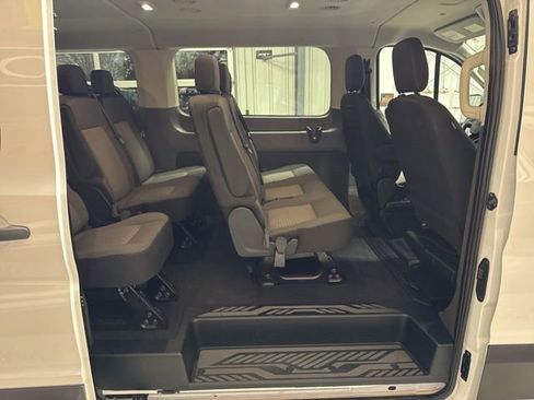Used 2023 Ford Transit 350 XLT RWD image 19