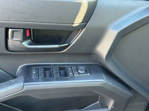 New 2025 Toyota Tacoma SR5 image 15