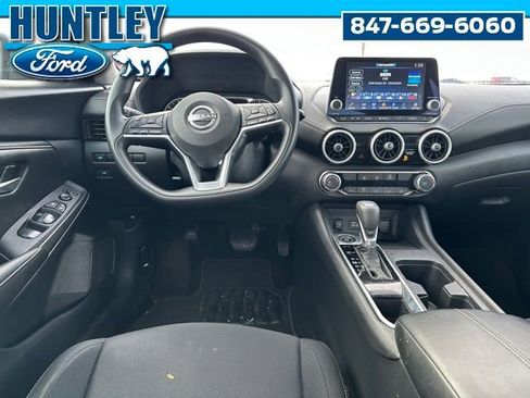 Used 2025 Nissan Sentra SV image 13