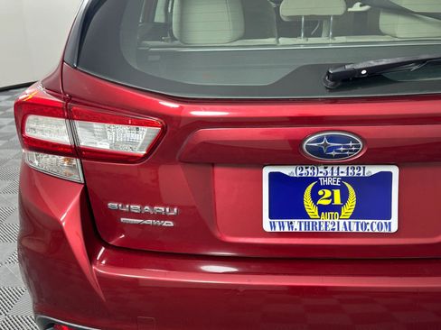 Used 2017 Subaru Impreza 2.0i Premium AWD/4WD image 10
