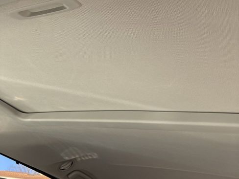 Used 2017 Toyota Sienna XLE AWD/4WD image 4