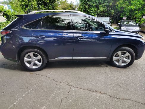 Used 2013 Lexus RX 450h AWD w/ Navigation Pkg image 19