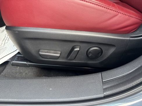 Used 2023 MAZDA MAZDA3 s image 17