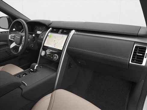 New 2025 Land Rover Discovery S image 11