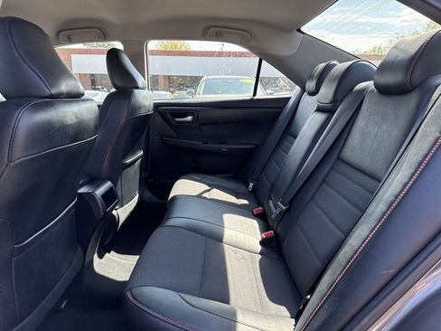 Used 2017 Toyota Camry SE FWD image 20
