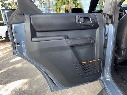 Used 2024 Ford Bronco Badlands image 24