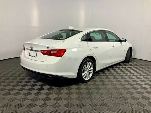 Used 2017 Chevrolet Malibu Hybrid w/ Leather Package FWD image 16