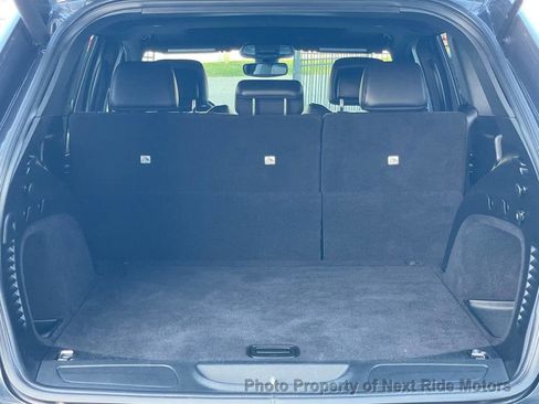 Used 2018 Jeep Grand Cherokee Altitude image 25