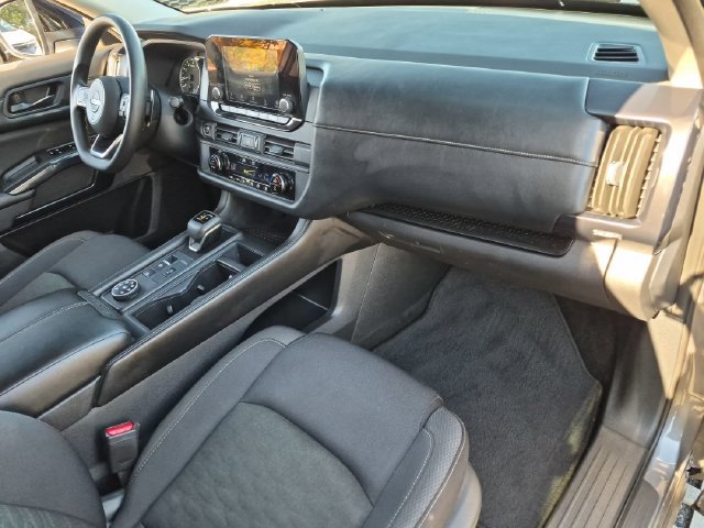 Certified 2024 Nissan Pathfinder S AWD/4WD image 38