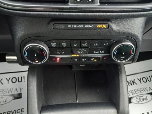 Used 2024 Ford Escape ST-Line AWD/4WD image 22