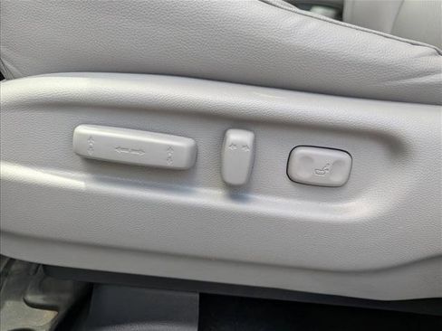 Used 2020 Honda Ridgeline RTL-E image 11