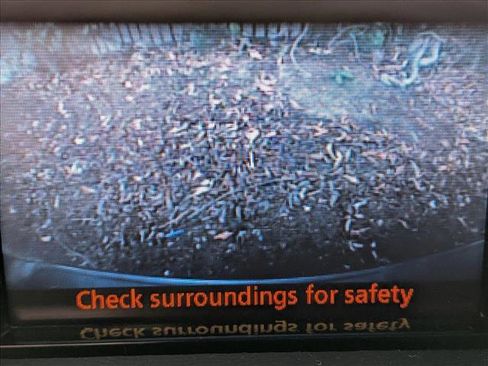 Used 2011 Toyota Sienna LE image 11