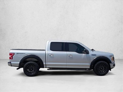 Used 2018 Ford F150 XLT w/ Equipment Group 302A Luxury RWD image 4