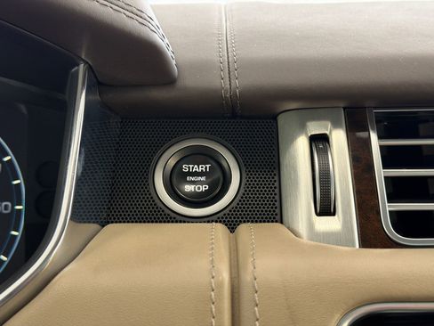 Used 2016 Land Rover Range Rover Autobiography AWD/4WD image 27