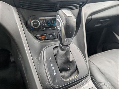 Used 2016 Ford Escape SE w/ SE Leather Comfort Package FWD image 11
