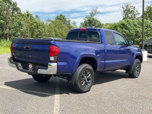 Used 2022 Toyota Tacoma SR5 AWD/4WD image 46