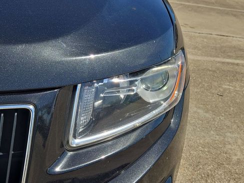 Used 2016 Jeep Grand Cherokee Laredo image 10