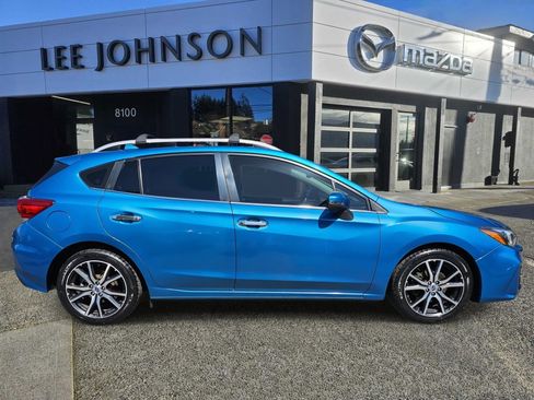 Used 2017 Subaru Impreza 2.0i Limited w/ Moonroof/BSD & Rcta/Eyesight AWD/4WD image 6