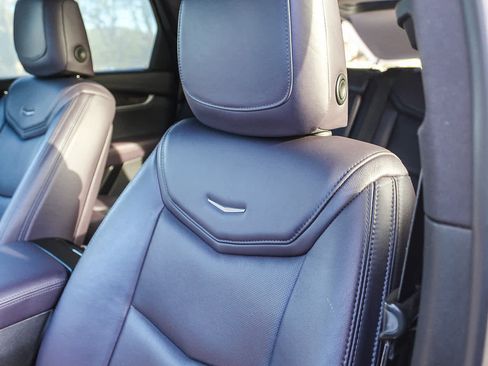 Used 2017 Cadillac XT5 Premium Luxury image 25