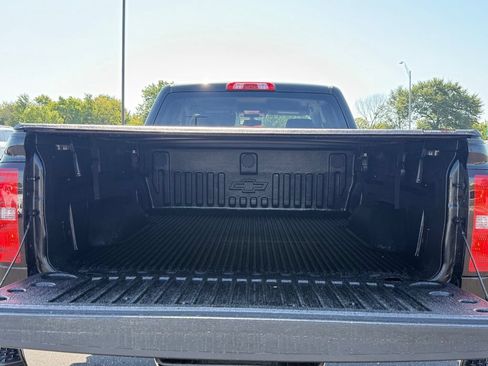 Used 2017 Chevrolet Silverado 1500 LT w/ All Star Edition AWD/4WD image 7