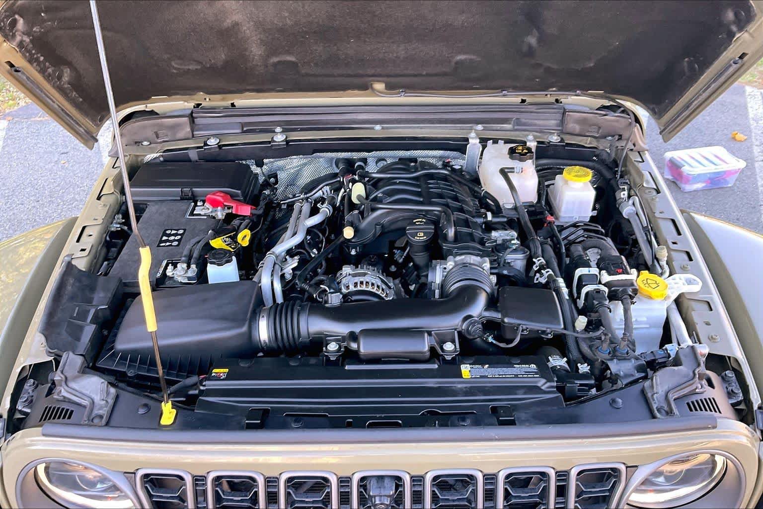 Used 2025 Jeep Gladiator Rubicon AWD/4WD image 26