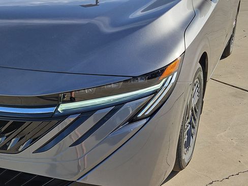 New 2026 Nissan Sentra SV w/ Floor Mat Package image 8