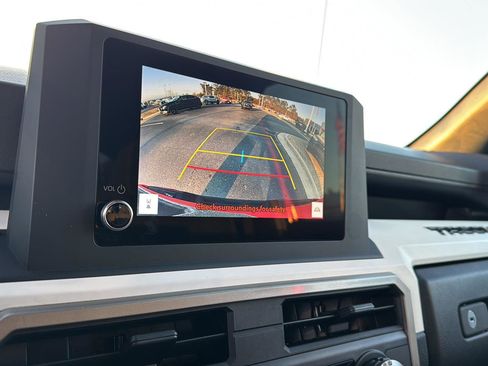 Used 2024 Toyota Tacoma SR5 image 23