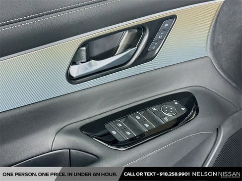 New 2025 Nissan Murano SL image 18