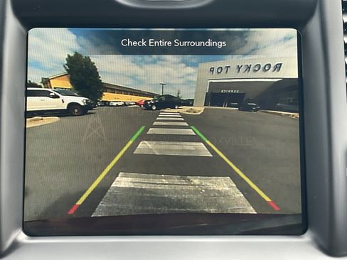 Used 2022 Chrysler 300 Touring L image 30