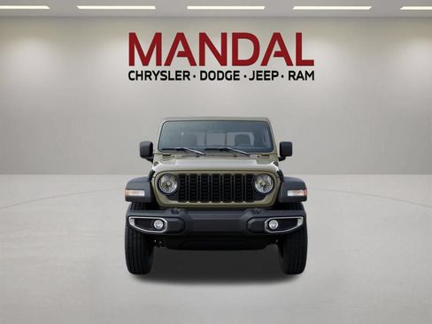 New 2026 Jeep Gladiator Sport AWD/4WD image 6