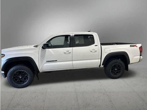 Used 2023 Toyota Tacoma SR5 w/ SX Package AWD/4WD image 2