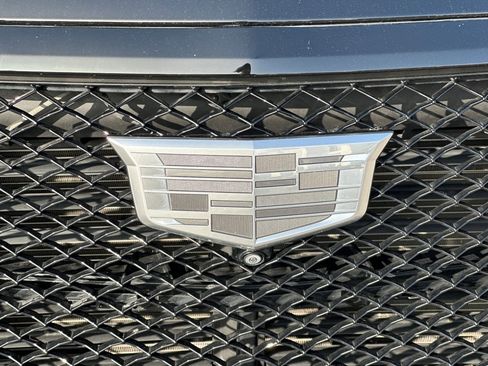 Certified 2022 Cadillac Escalade Sport w/ LPO, ONYX Package image 40