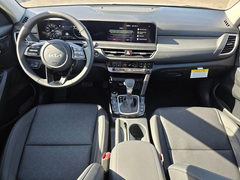 New 2026 Kia Seltos EX AWD/4WD image 18