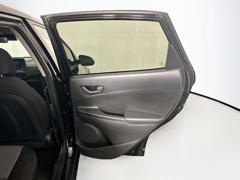 Used 2023 Hyundai Kona SE w/ Cargo Package image 26