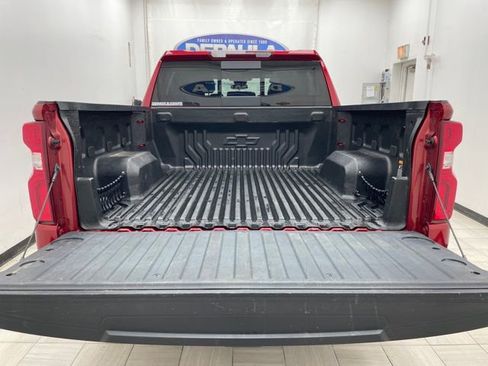 Used 2024 Chevrolet Silverado 1500 LT Trail Boss w/ Convenience Package II image 13