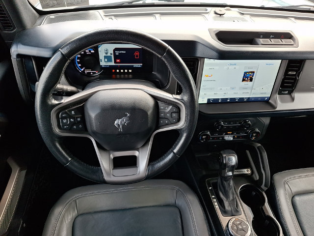Used 2021 Ford Bronco Outer Banks AWD/4WD image 12