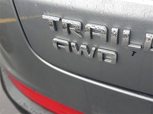 Certified 2024 Chevrolet TrailBlazer LT w/ LT Cold Weather Package image 6