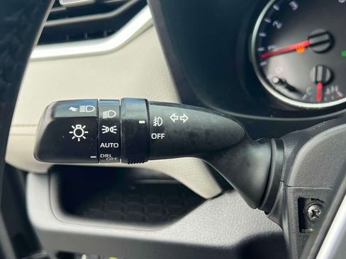 Certified 2022 Toyota RAV4 XLE Premium image 28