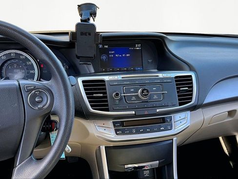 Used 2015 Honda Accord LX image 9