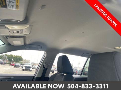 Used 2024 Toyota RAV4 XLE FWD image 29